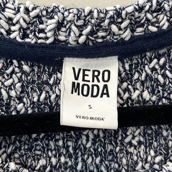 Knitted high-low scoop neck sweater, Size S, Navy Blue/White, EUC - Picture 3 of 4